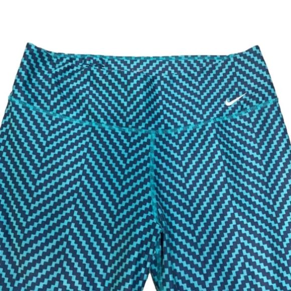 Nike Dri-Fit Leggings Size L - Picture 2 of 6